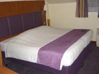 Premier Inn London Heathrow M4/J4 Hillingdon Exterior foto